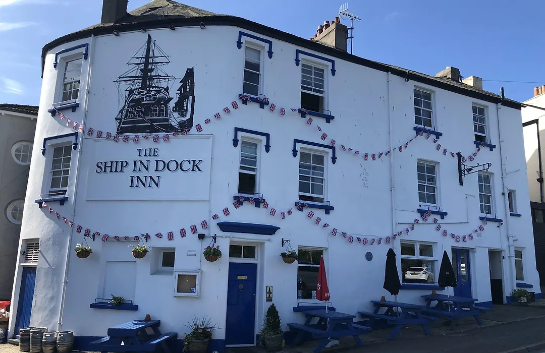 Ship In Dock Inn-1
